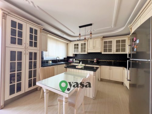 ELİSA PARK SİTESİ’NDE 4+1 SATILIK DAİRE | YÜKSEK KAT DENİZ MANZARASI