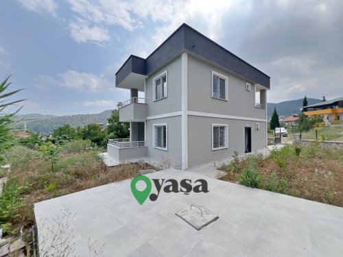 TOROSLAR BEKİRALANINDA 4+1 SATILIK SIFIR VİLLA
